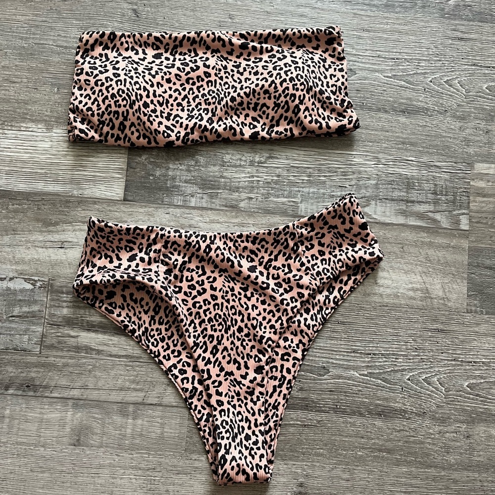 Cheetah bikini